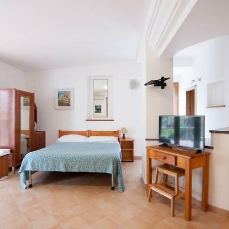 Albergo Macri Иския Екстериор снимка