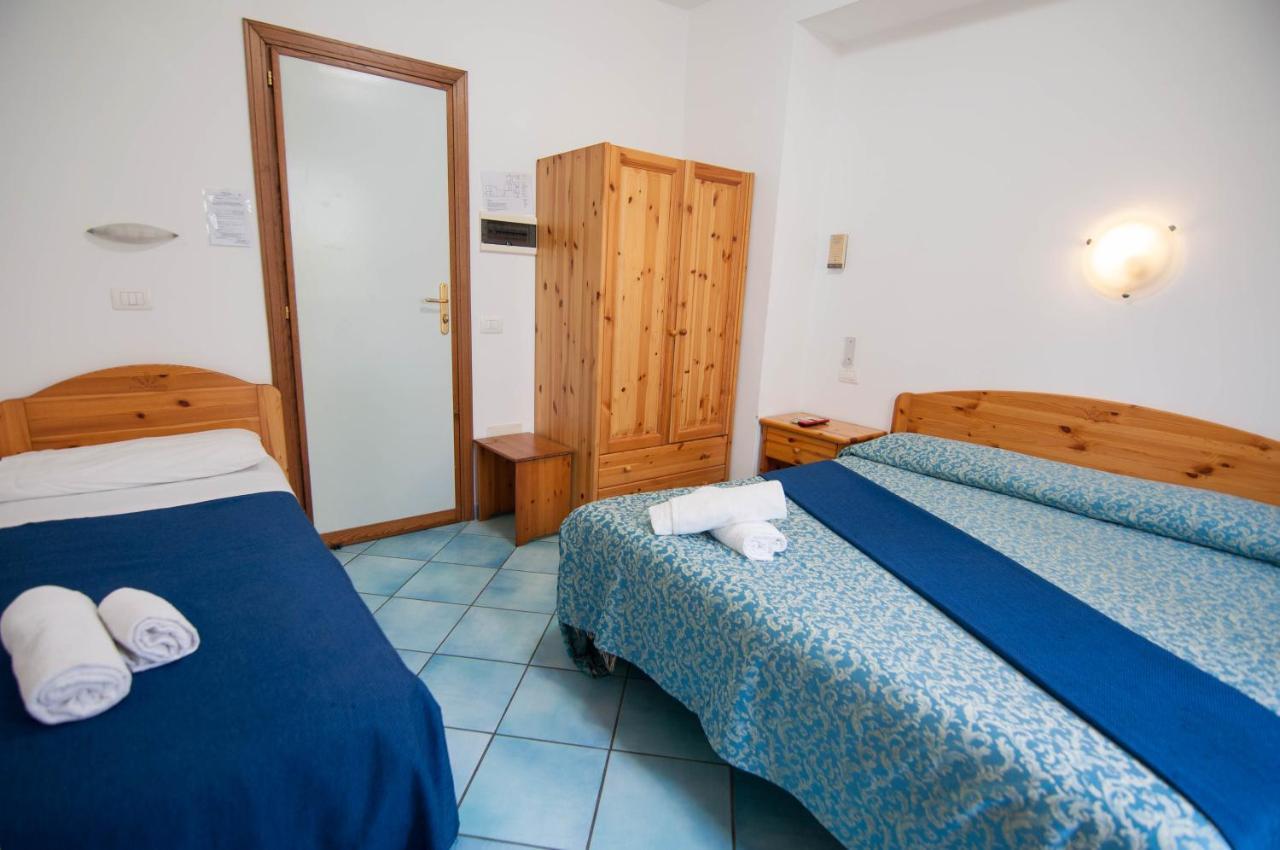 Albergo Macri Иския Екстериор снимка