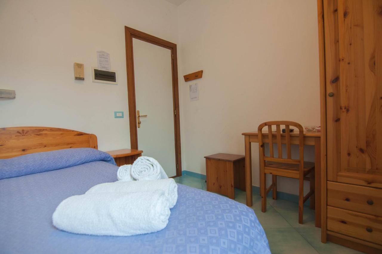 Albergo Macri Иския Екстериор снимка