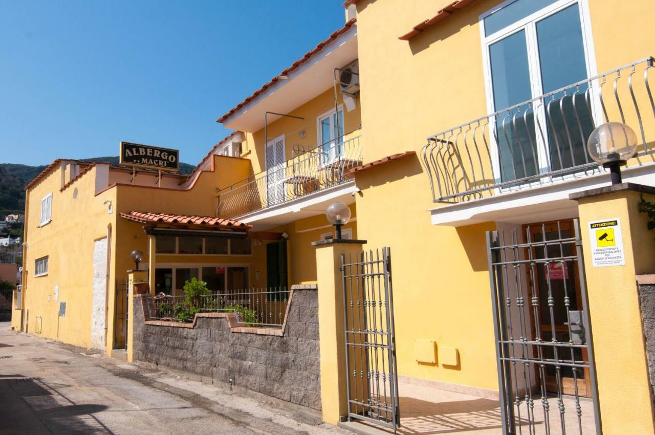 Albergo Macri Иския Екстериор снимка